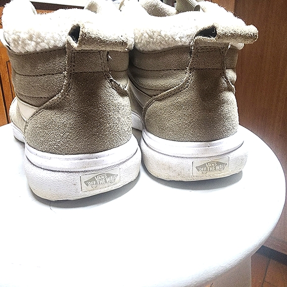 Womens Van's Hi Top Sneakers - Picture 3 of 7